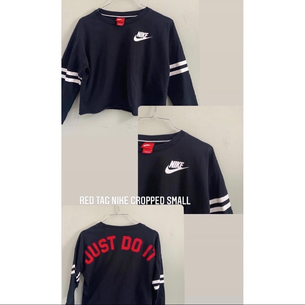 Cropped Nike top